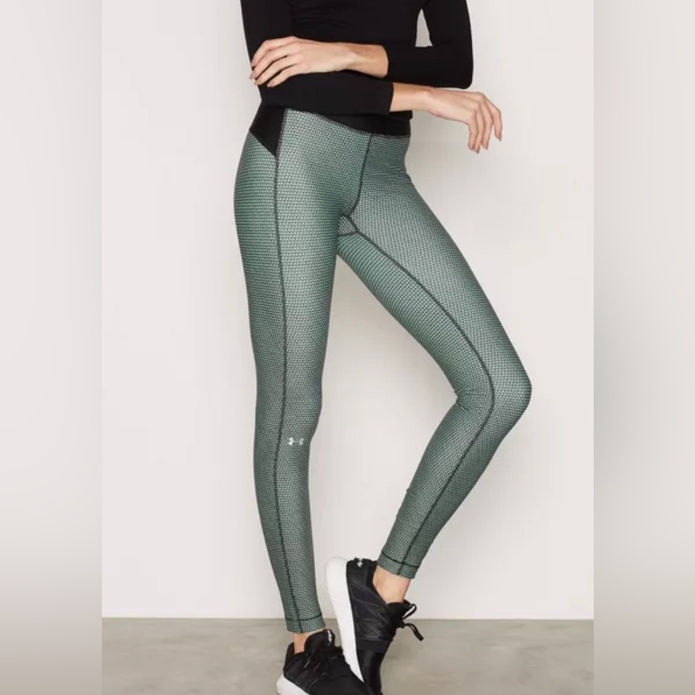 Under Armour Printed Leggings~size M